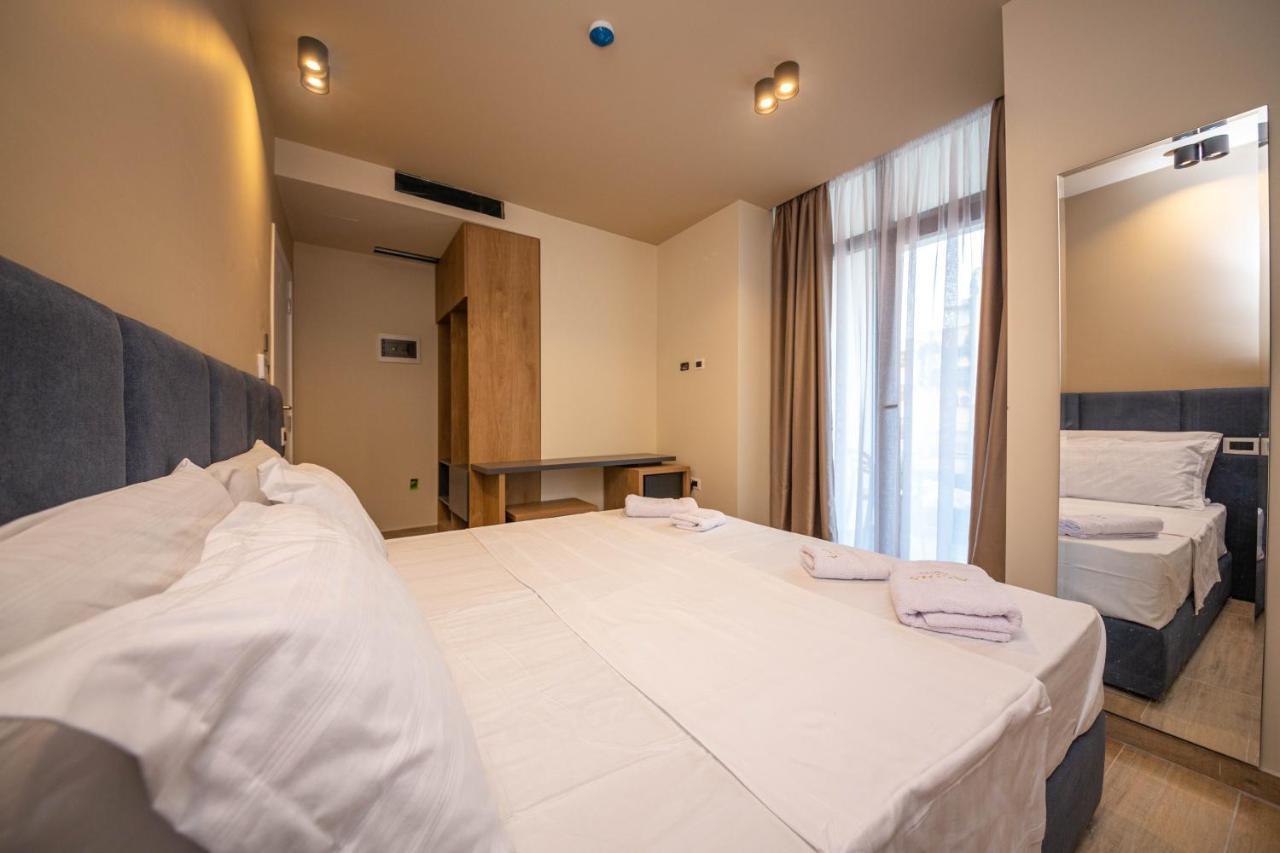 Hotel Alion21 Durres Bagian luar foto