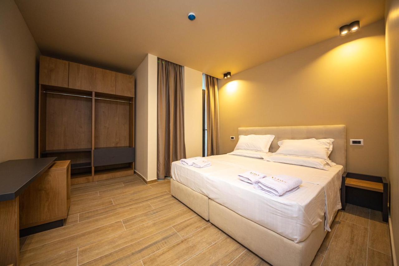 Hotel Alion21 Durres Bagian luar foto