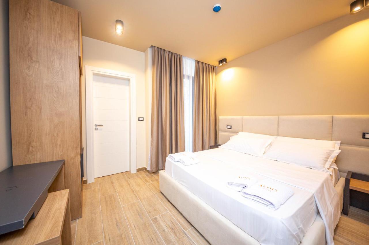 Hotel Alion21 Durres Bagian luar foto