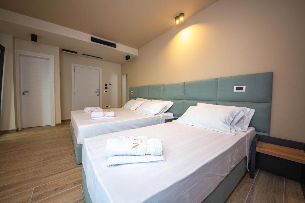 Hotel Alion21 Durres Bagian luar foto