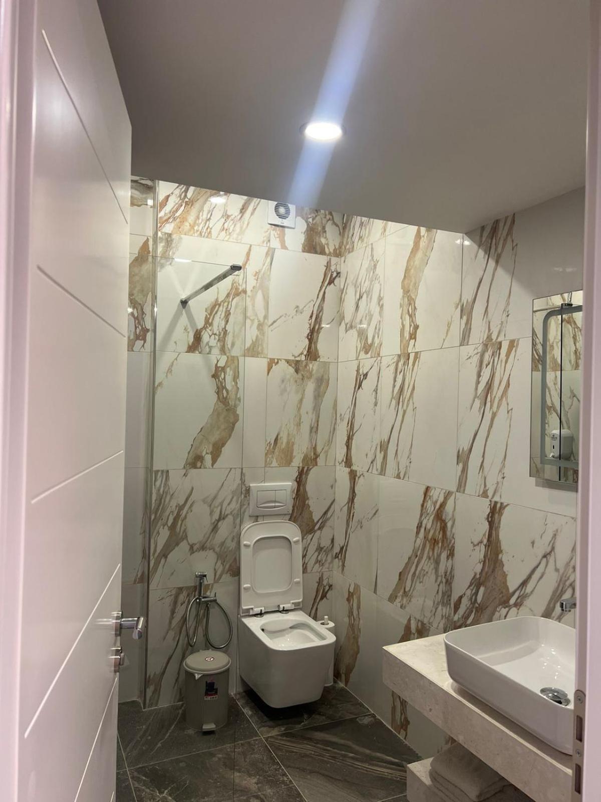 Hotel Alion21 Durres Bagian luar foto